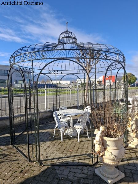Gazebo in ferro pieno colore verde scuro