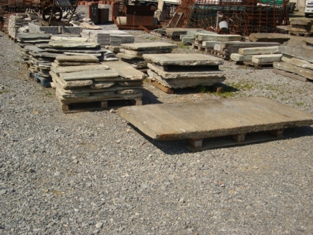 Lastre in pietre di Luserna