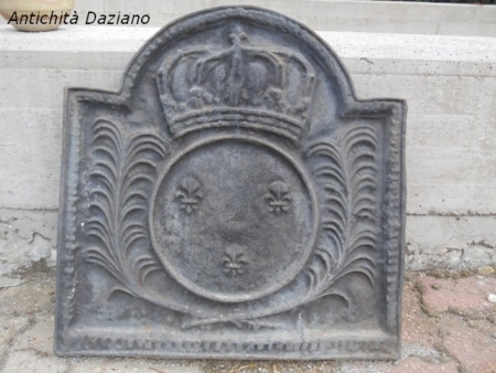 Placca in ghisa da camino