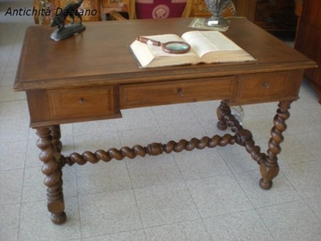 Scrittoio rocchetto in noce