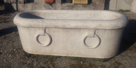 Vasca da bagno in marmo