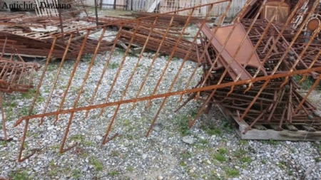 Ringhiera per scale in ferro