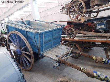 Carretto in legno