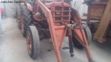 Trattore Nuffield DM4