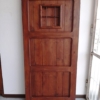 Porta in legno di castagno