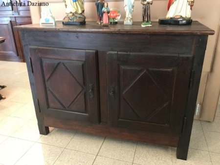 Credenza in noce