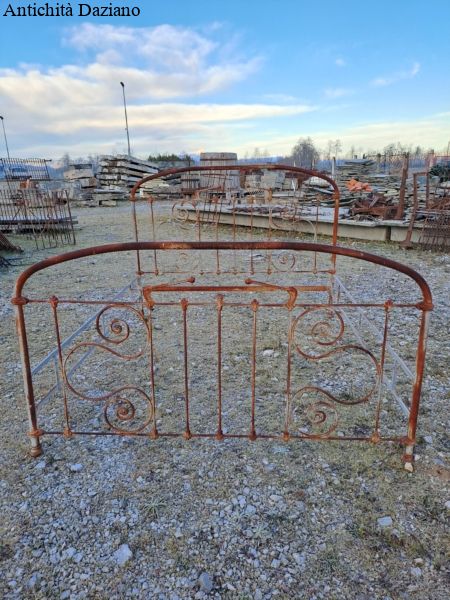 Letto in ferro