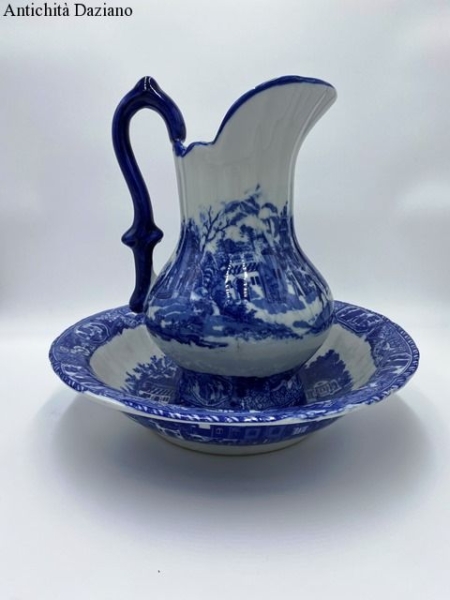 Brocca e catino in ceramica stile Inglese