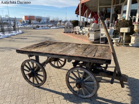 Carro in legno