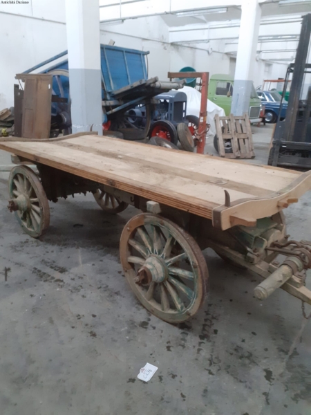 Carro in legno