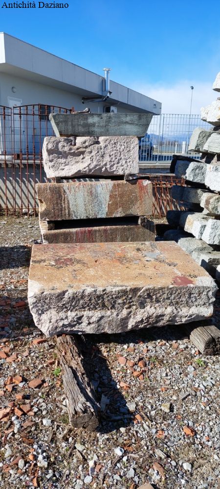 Pietre varie metrature