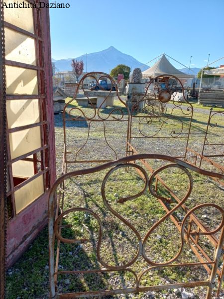 Letto in ferro
