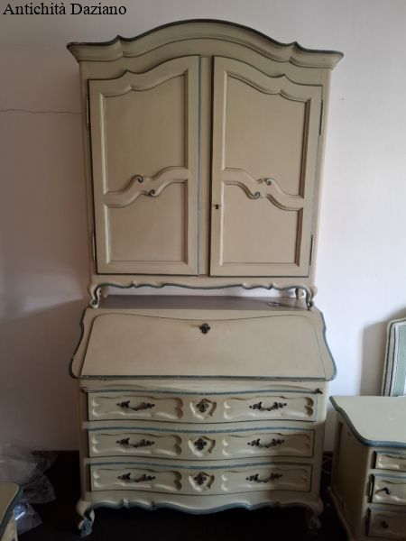 Ribalta laccata con alzata