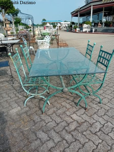 Tavolo rettangolare in ferro